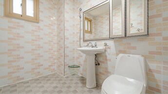 Yeongheungdo Rainbow Ocean View Pension