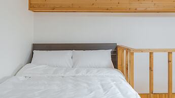 Yeongheungdo Rainbow Ocean View Pension