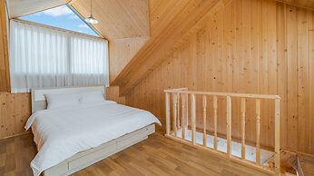 Yeongheungdo Rainbow Ocean View Pension