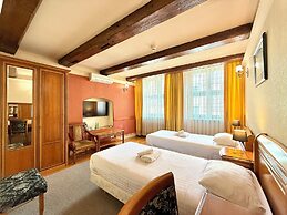 Hotel Heban