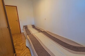 Apartment Miskic 1