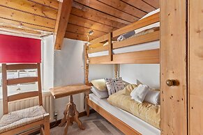 Hill Cottage - Spectacular Sea Views Parking