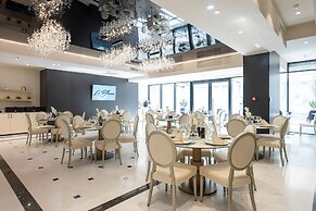 Le Blanc Cotroceni hotel