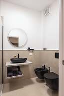 Luxury Station Suite