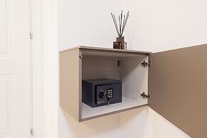 Luxury Station Suite