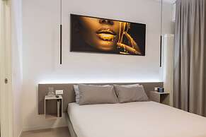 Luxury Station Suite