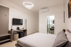 Luxury Station Suite