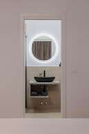 Luxury Station Suite