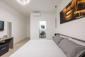 Luxury Station Suite