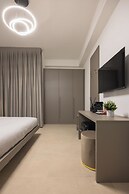 Luxury Station Suite