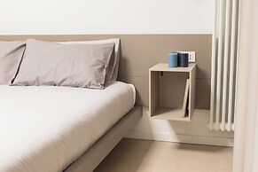 Luxury Station Suite