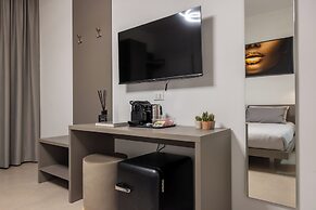 Luxury Station Suite