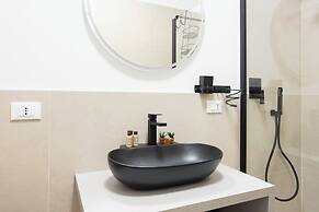 Luxury Station Suite