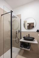 Luxury Station Suite