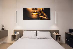 Luxury Station Suite