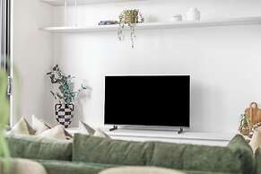 Foundry Lane Apartments by Urban Rest