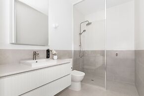 Foundry Lane Apartments by Urban Rest