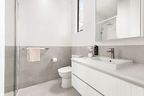 Foundry Lane Apartments by Urban Rest