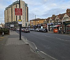 Finchley Perfect 1-Bed - Work & Leisure