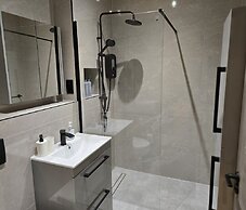 Finchley Perfect 1-Bed - Work & Leisure