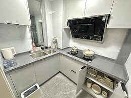 ZHome-Shanghai Shining River Apartment