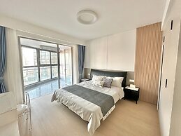 ZHome-Shanghai Shining River Apartment