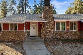 The Red Cabin - Cozy Cottage