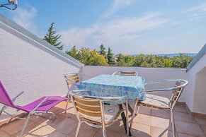 Apartment Miskic 4
