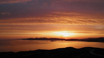 Majestic Anatoli Retreat