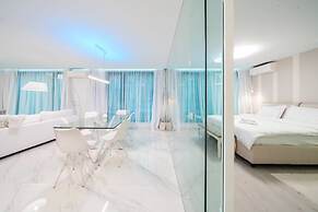 Emirates White Sensation