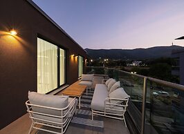 Emirates White Sensation