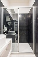 Excelsior Station Suite