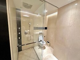 ZHome-Luxury Three bedroom Suite