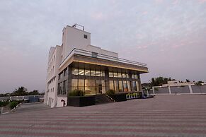 Click Collection Shikrapur