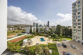 Marathon Beach Apartment With Shared Pool