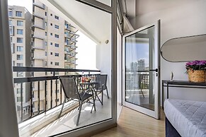 Marathon Beach Apartment With Shared Pool