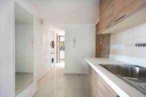 Marathon Beach Apartment With Shared Pool