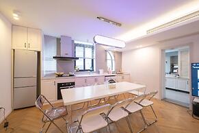 ZHome-Three floors 4 bedrooms