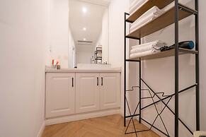 ZHome-Three floors 4 bedrooms