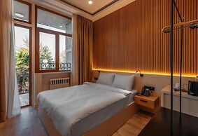 LAHORE TBILISI HOTEL