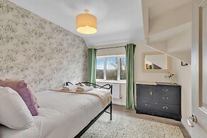 Hillview House By My Getaways