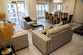 Imperial & Inviting 3bdr Duplex w/ Roof @new Cairo