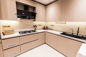Imperial & Inviting 3bdr Duplex w/ Roof @new Cairo