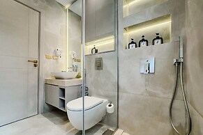 Imperial & Inviting 3bdr Duplex w/ Roof @new Cairo