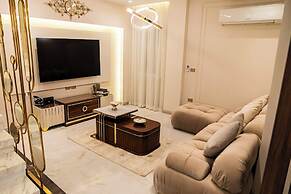 Imperial & Inviting 3bdr Duplex w/ Roof @new Cairo