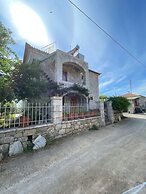 Stara Stone House Tranquil Garden Dazzling View