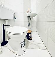 Spacious 3BR Near Kaufpark Alterlaa