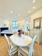 Spacious 3BR Near Kaufpark Alterlaa