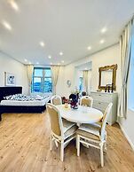 Spacious 3BR Near Kaufpark Alterlaa