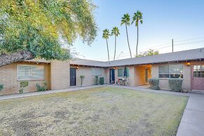 Walk to Conveniences: Tempe Condo w/ Pool!